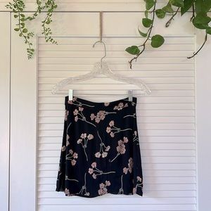 Flynn Skye 🌸 Floral Rayon Skirt S